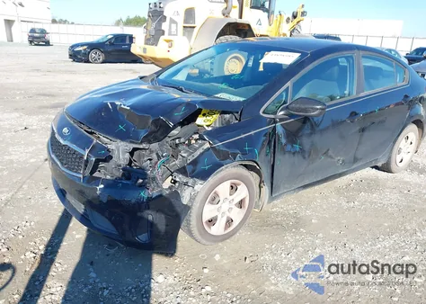 2018 Kia Forte Lx z USA, uszkodzony, nr VIN 3KPFK4A7XJE229222